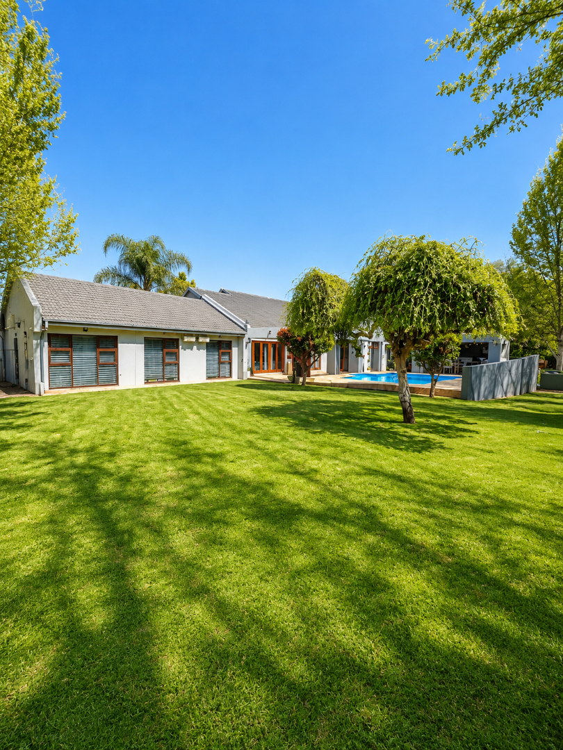 4 Bedroom Property for Sale in Flamwood North West